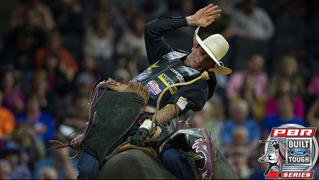 Fabiano Vieira finished fourth in the 2015 world standings. Photo by Matt Breneman / BullStock