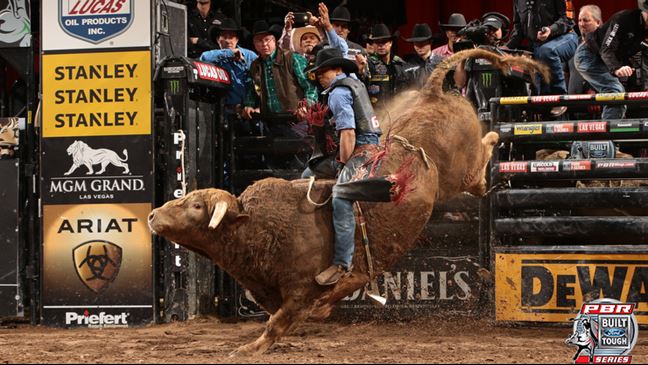 Cooper Davis will make his 2016 Built Ford Tough Series debut in Oklahoma City.