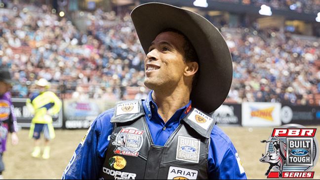Eduardo Aparecido is ranked seventh in the world standings. Photo by Matt Breneman / BullStockMedia.com.