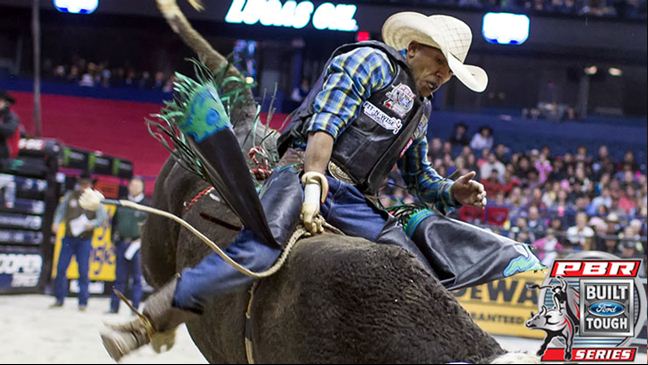 Wallace de Oliveira is ranked fourth in the world standings. Photo by Scott Noen / BullStockMedia.com.