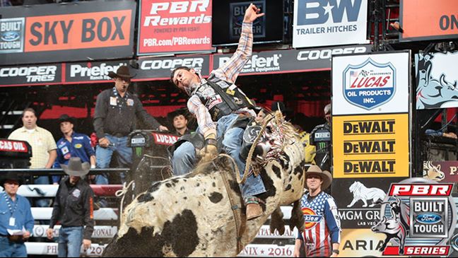Fraser Babbington is the first New Zealand-born rider to compete on the BFTS. Photo: Andy Watson/BullStockMedia.com