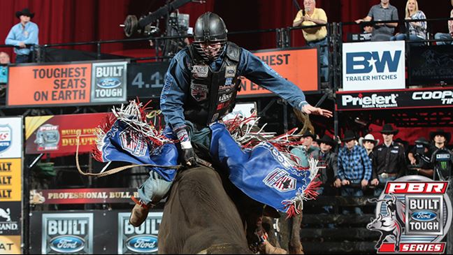 Tanner Byrne's winning ride almost didn't get out in time. Photo: Andy Watson/BullStockMedia.com