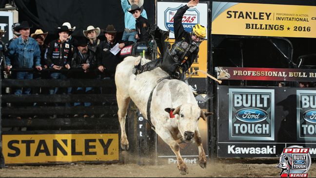 Jess Lockwood has a qualified ride in each of his first three BFTS events. Photo: Andy Watson/BullStockMedia.com