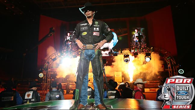 J.B. Mauney will return to competition in Iowa. Photo: Andy Watson/BullStockMedia.com