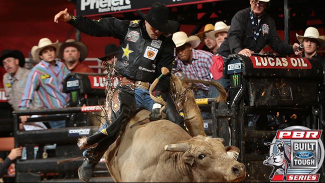 No. 4 Joao Ricardo Vieira is only 340 points behind J.B. Mauney for No.1 in the world standings. Photo: Andy Watson/BullStockMedia.com