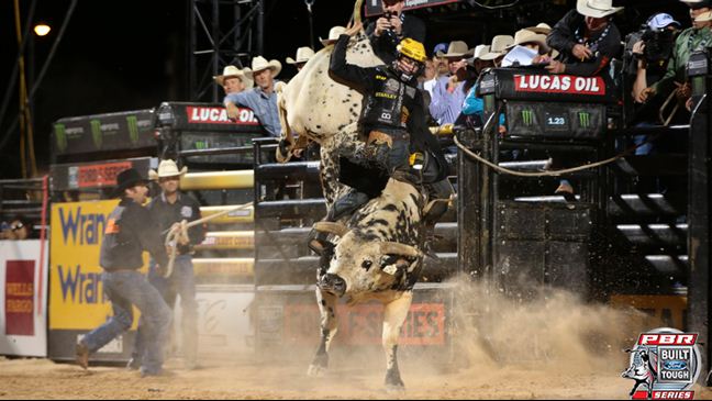 Air Time's 47.5 point bull score tied a career high and left him 6-0 in the first half. Photo: Andy Watson/BullStockMedia.com