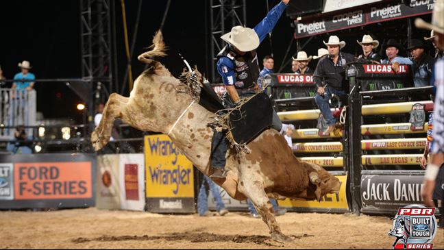 Emilio Resende was one of four riders ranked 32nd or lower to turn in rides in Round 1. Photo: Andy Watson/BullStockMedia.com