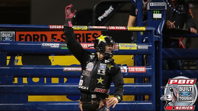 Shane Proctor's 81.5-point ride on DaNutso in Round 4 helped secure his 2016 Iron Cowboy title. Photo: Andy Watson / BullStockMedia.com
