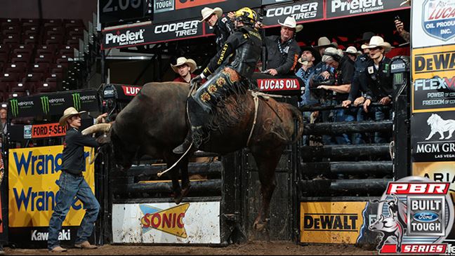 Asteroid's last out came in Springfield, Missouri, against Jess Lockwood. Photo: Andy Watson / BullStockMedia.com