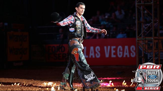 Jorge Valdiviezo is currently 37th in the world standings, 9.16 points behind No. 35 Cody Heffernan. Photo: Andy Watson / BullStockMedia.com