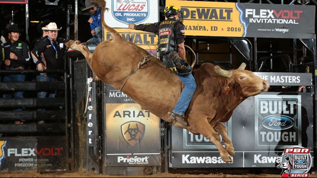 Silvano Alves has ridden his last four bulls going back to last weekend in Eugene, Oregon. Photo: Andy Watson / BullStockMedia.com
