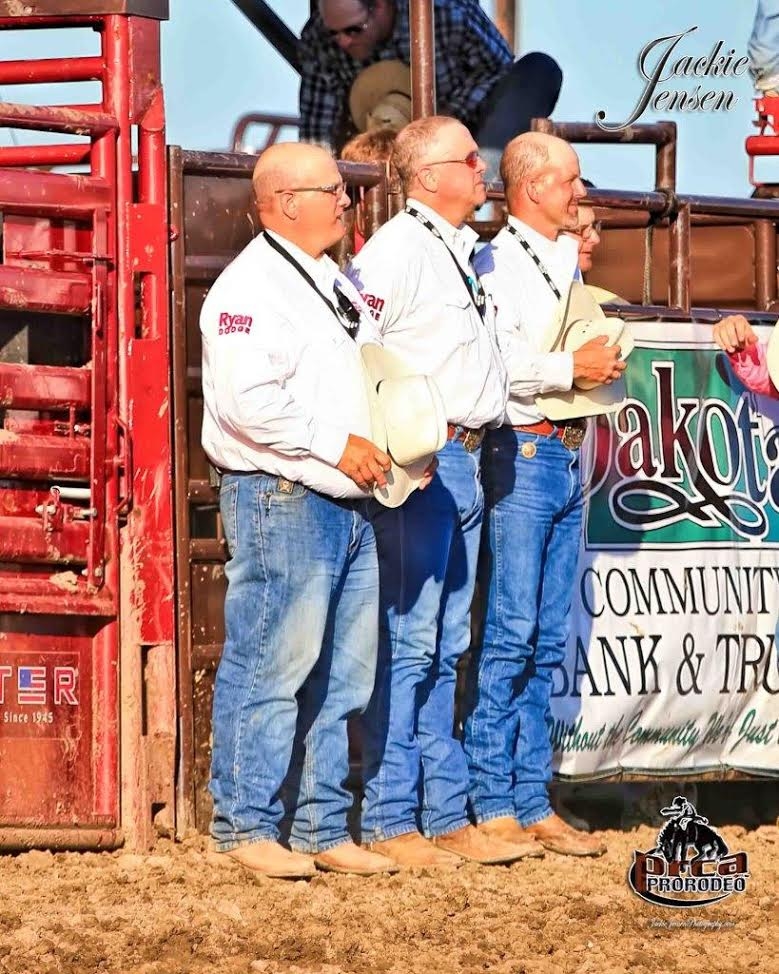 mandan-rodeo-earns-badlands-circuit-award