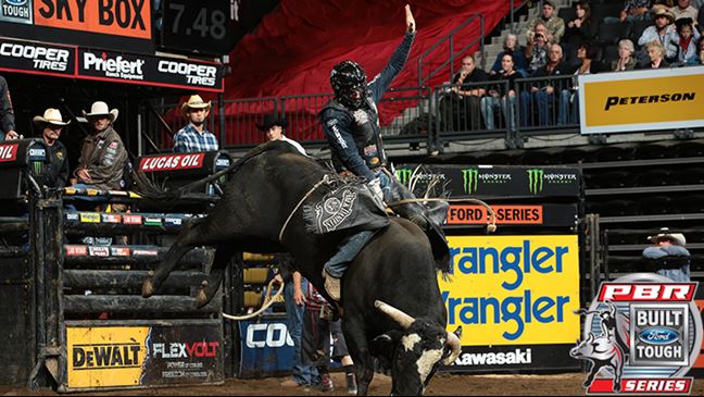 Aaron Roy's finish at the Wrangler Long Live Cowboys Classic was his best since January. Photo: Andy Watson / BullStockMedia.com