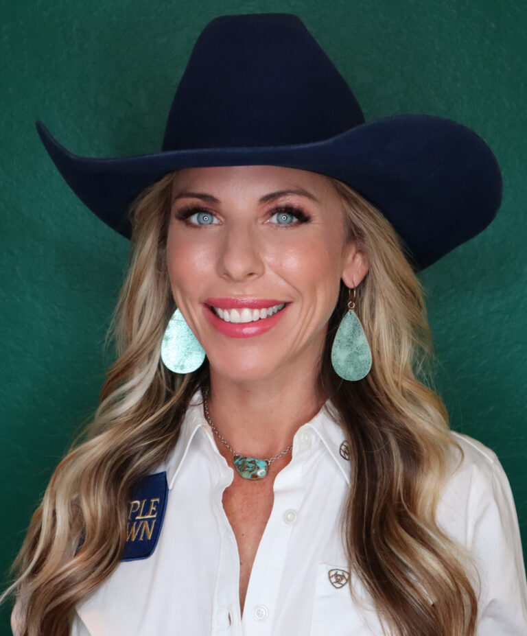 Margo crowther barrel racing
