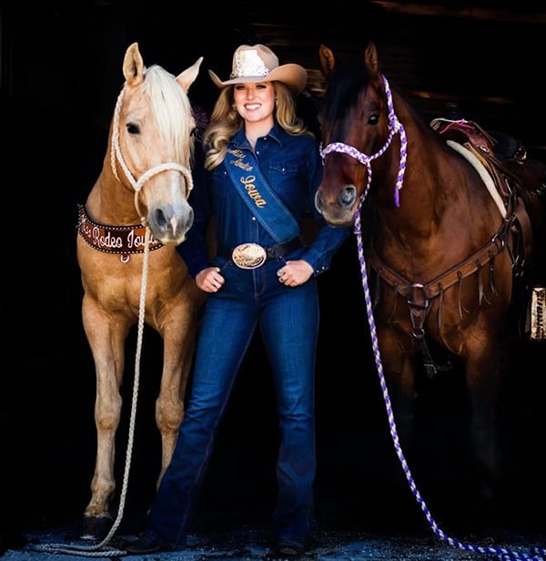Miss Rodeo Iowa Micah Barnes Stays True to Her Rodeo Roots News