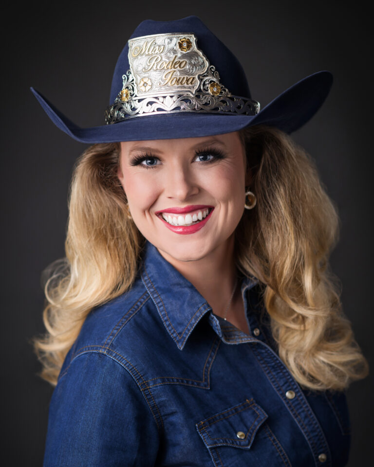Micah Barnes Miss Rodeo America